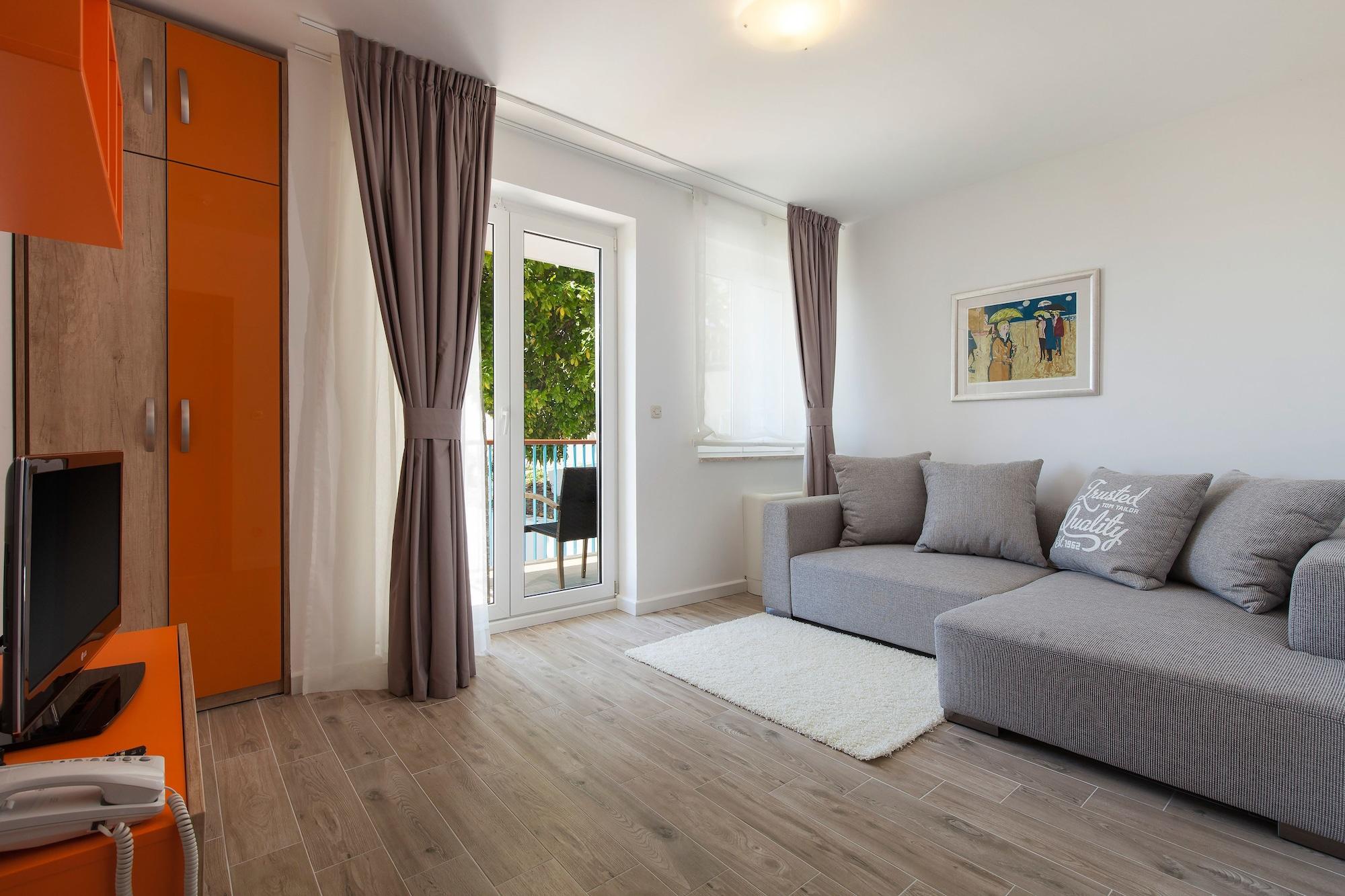 Pharia Hotel And Apartments - By The Beach Hvar Town Exterior photo